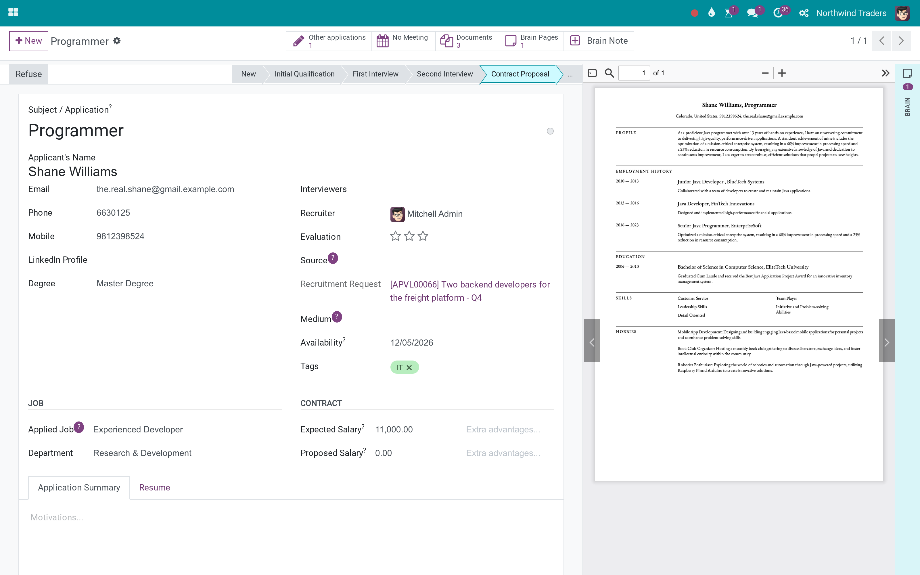 Brain pages on applicants: a knowledge vault for Recruitment and note buttons on every record