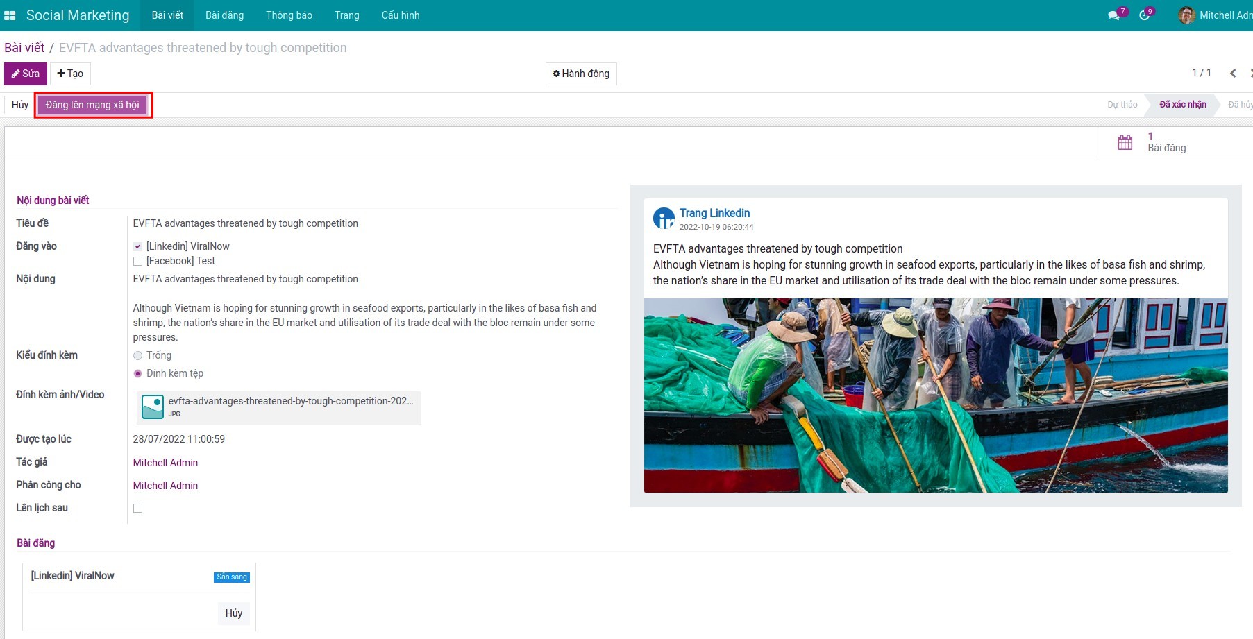 Đăng bài lên mạng xã hội