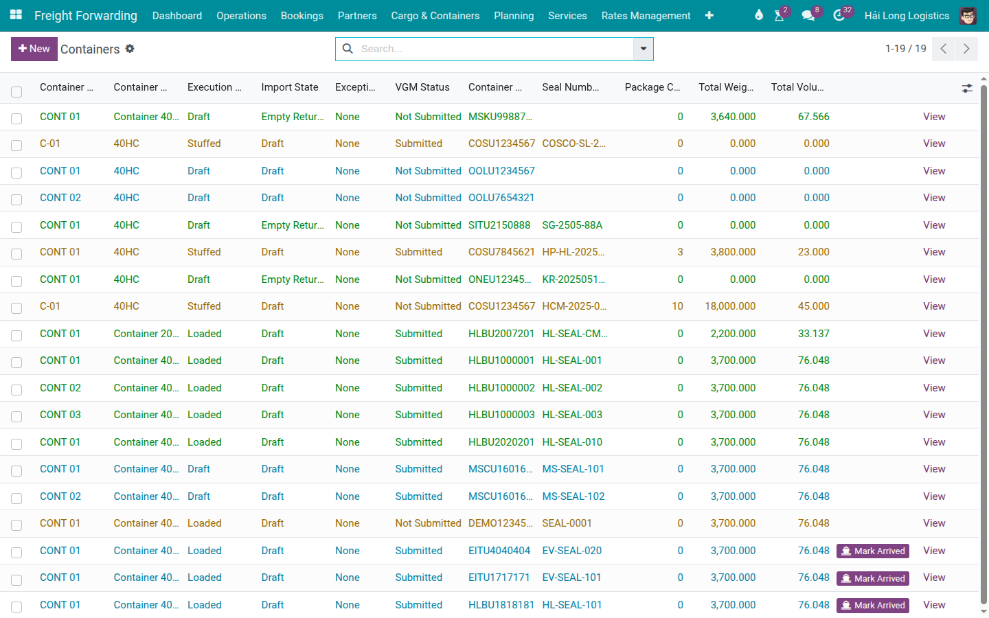 Containers list with mixed VGM states, helping Operations identify containers still missing VGM before the cutoff.