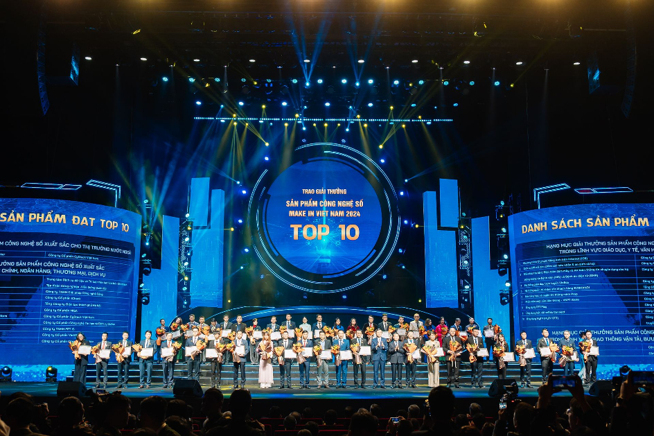 Viindoo - Top 10 Make in Vietnam 2024 Awards: Affirming the Strength of Vietnam's Digital Technology Enterprises